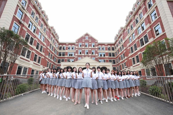 湖南电子科技职业学院2024年专业收费标准