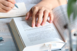 自考本科学位证申请条件？